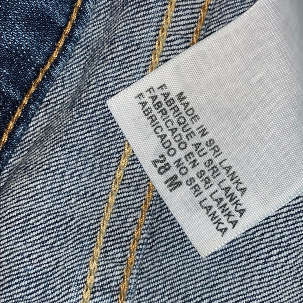 Levi’s - Picture 5 of 6